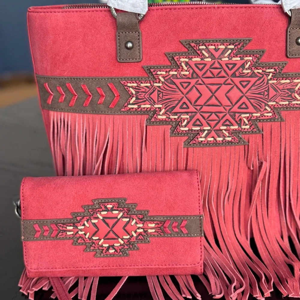 Trinity Ranch Aztec Tooled Fringe Concealed Carry Tote + Wallet Burgundy